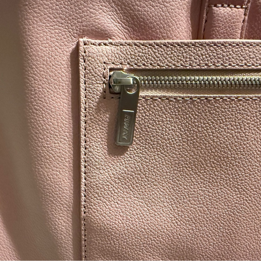 Away Everywhere Blush Pink Leather Carry on Bag - Picture 5 of 13